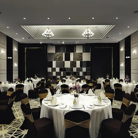 Moevenpick Hotel Sukhumvit 15 Bangkok-2